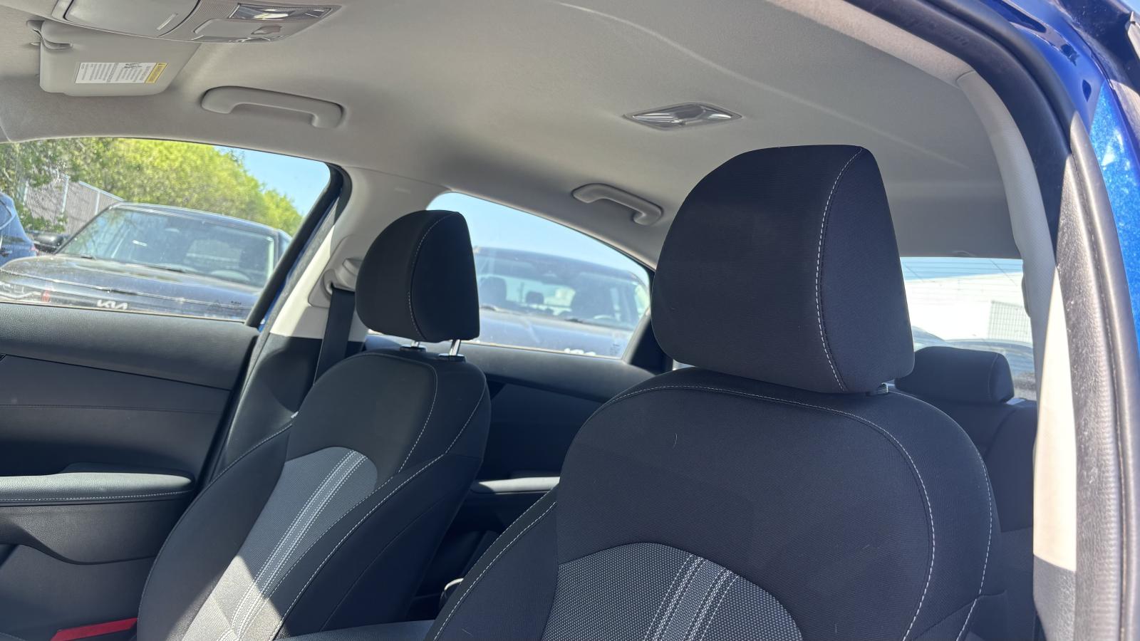 2023 Kia Forte - Image 10