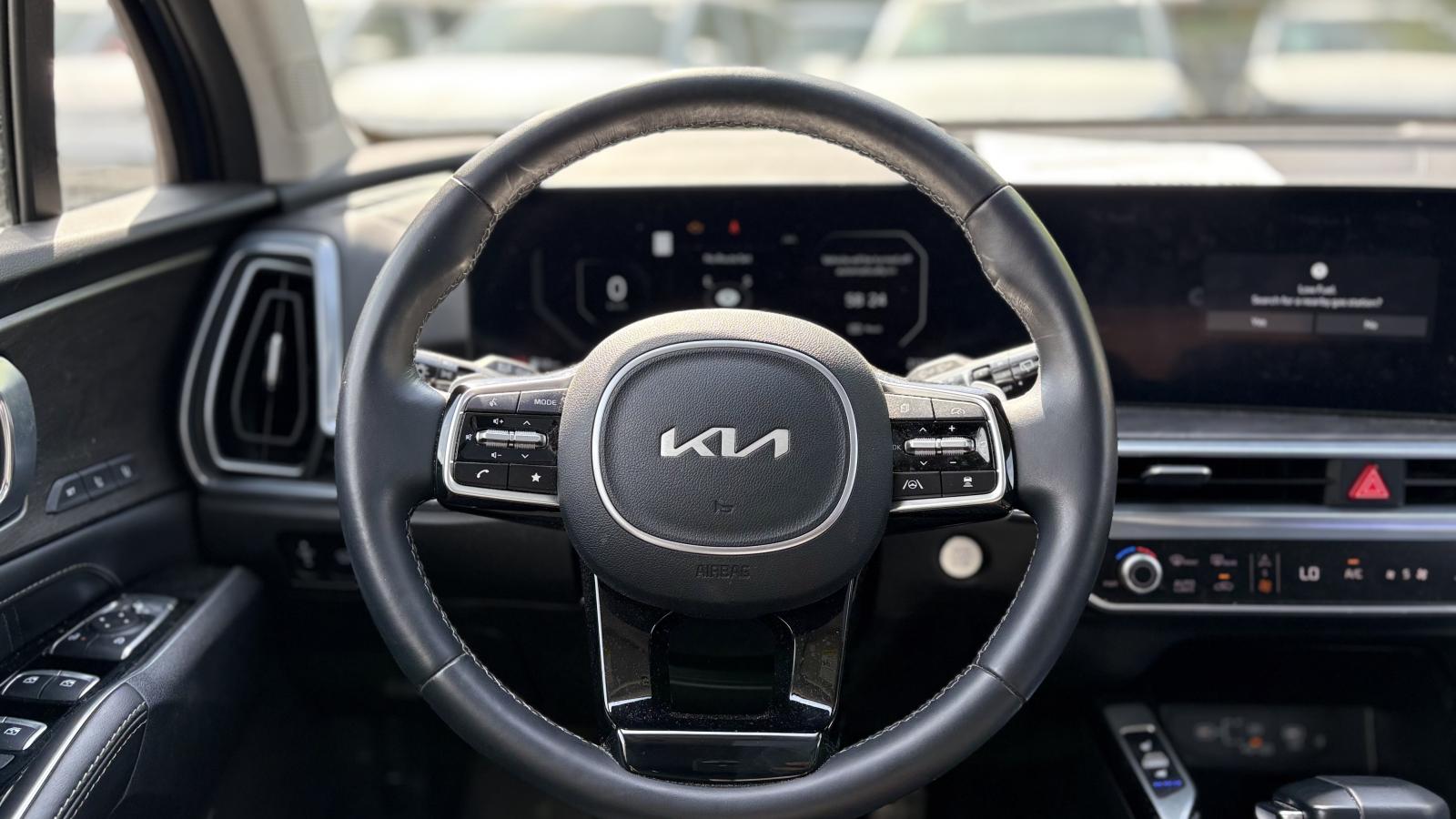 2024 Kia Sorento - Image 8