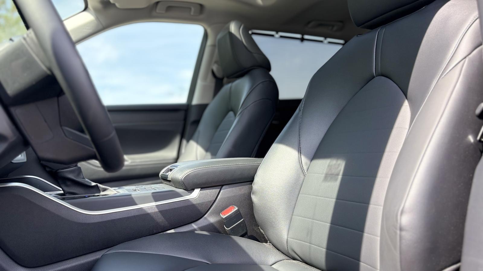 2026 Toyota Highlander - Image 13