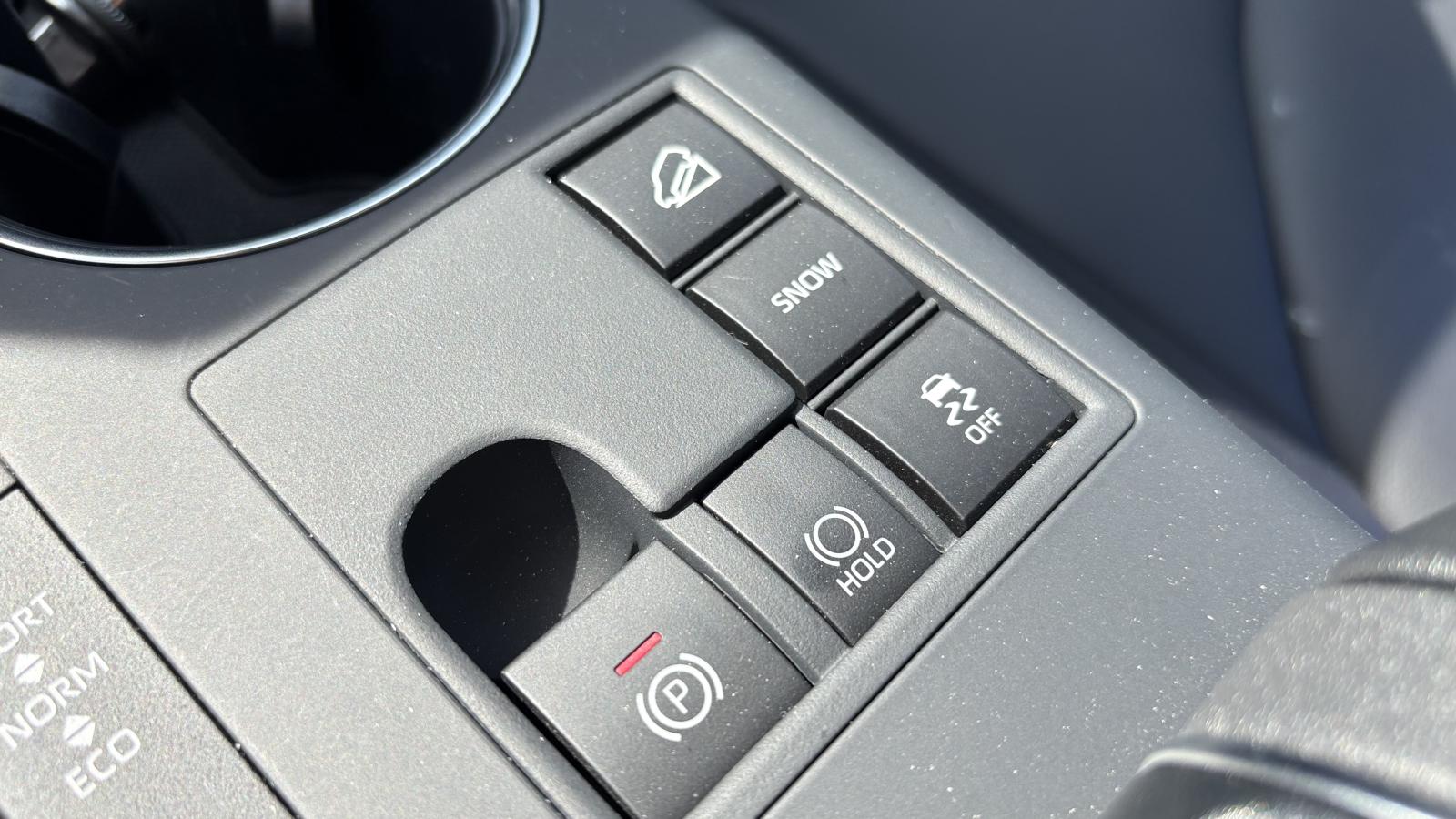 2026 Toyota Highlander - Image 26