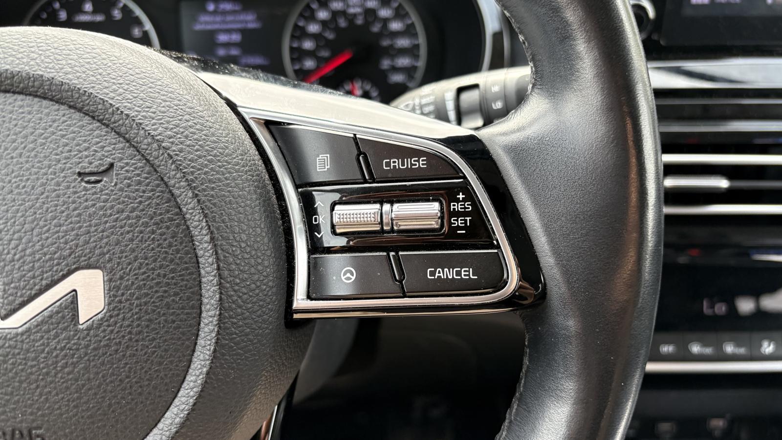 2023 Kia Seltos - Image 17