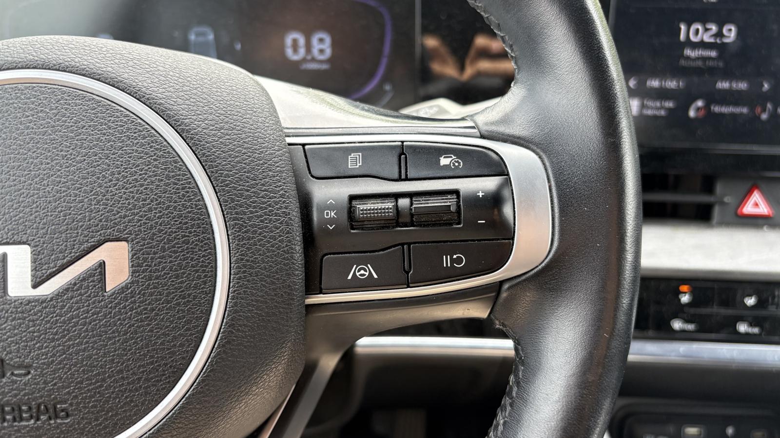 2023 Kia Sportage - Image 17
