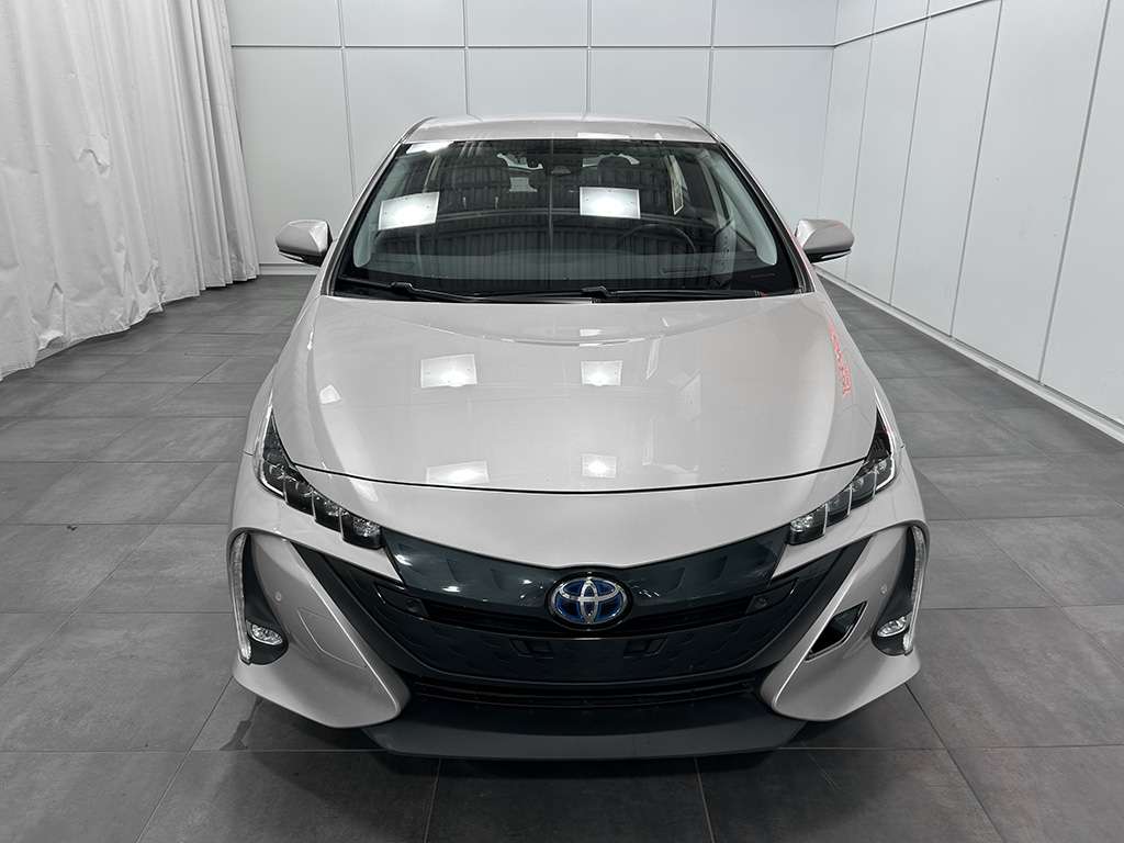 2022 Toyota Prius Prime - Image 2