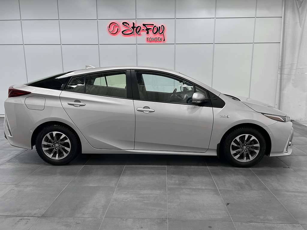 2022 Toyota Prius Prime - Image 7