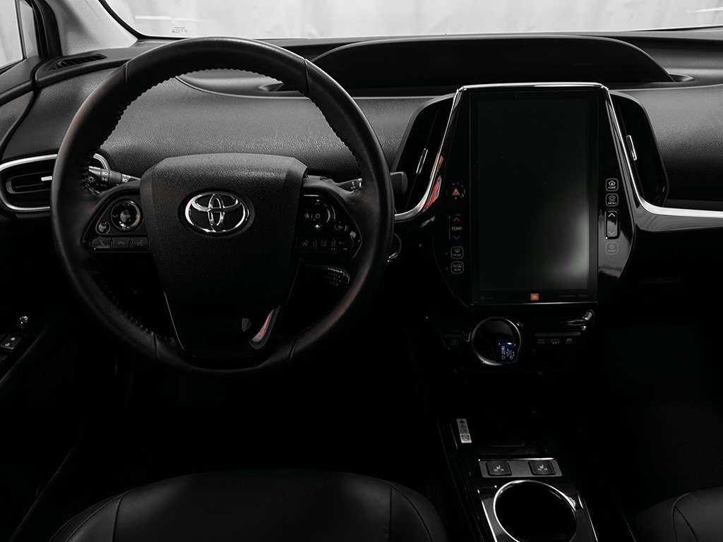 2022 Toyota Prius Prime - Image 17