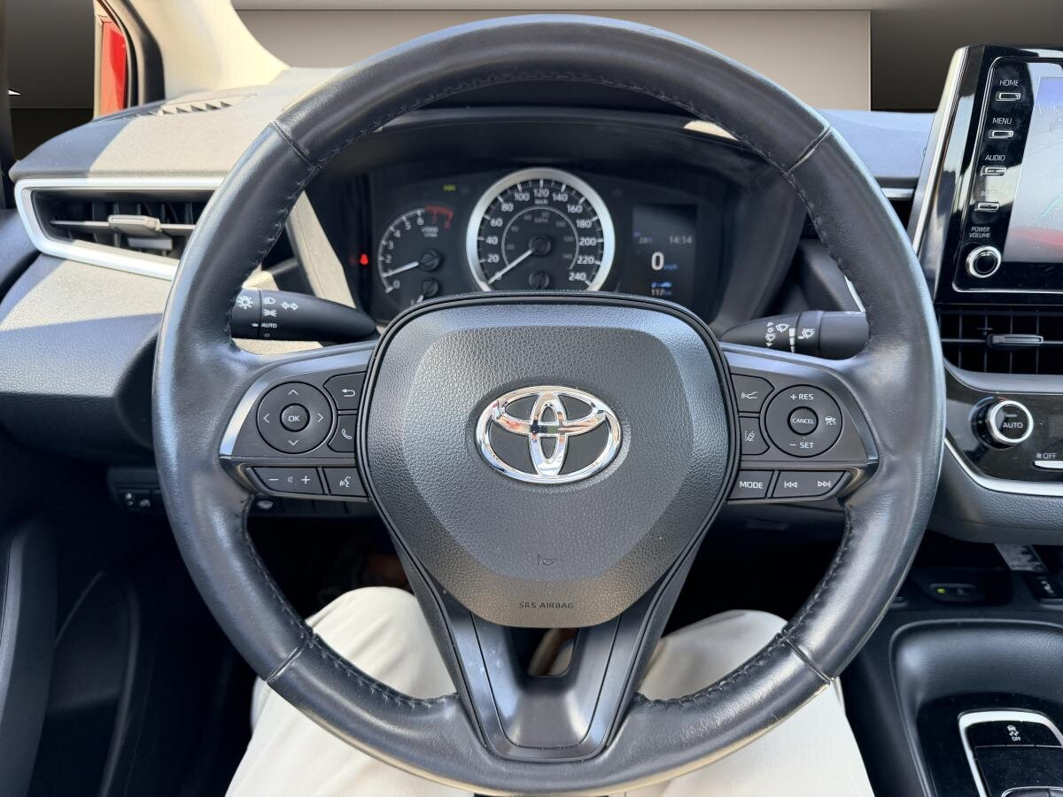 2021 Toyota Corolla - Image 17