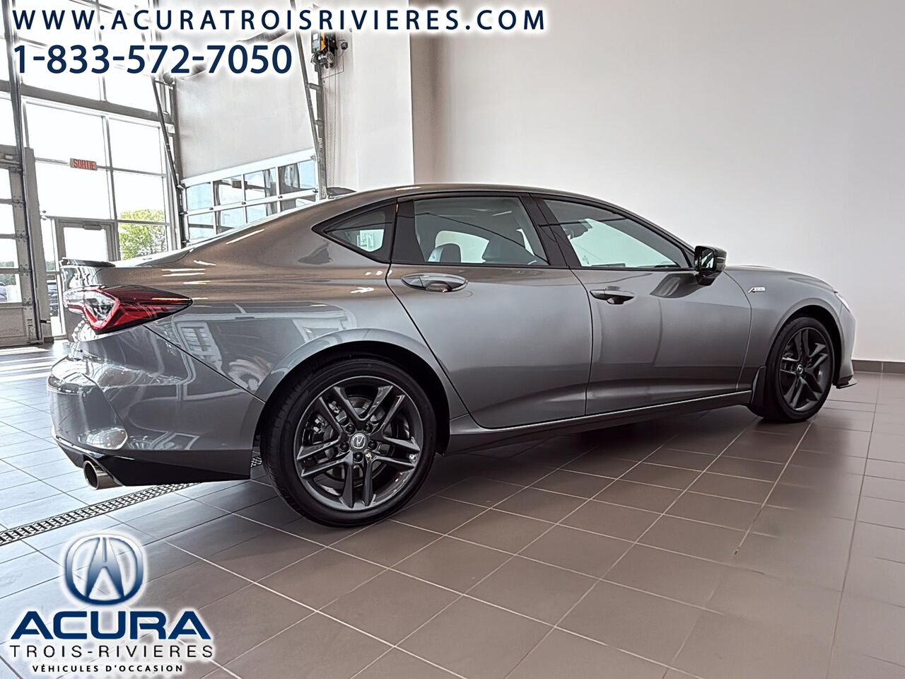 2025 Acura TLX - Image 10