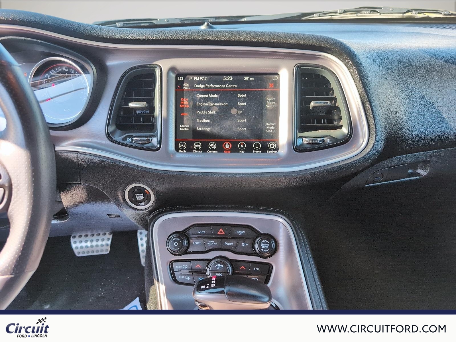 2022 Dodge Challenger - Image 10