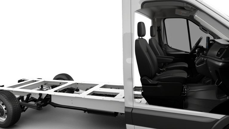 2026 Ford Transit Cutaway - Image 6