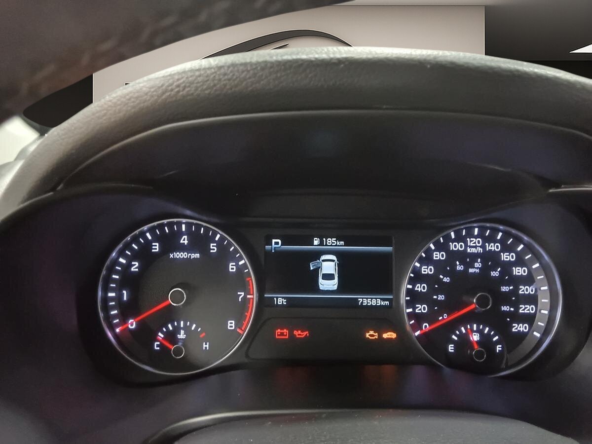 2023 Kia Forte - Image 15