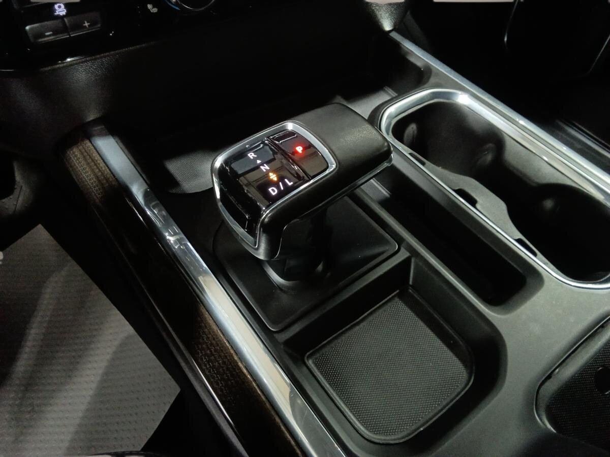 2023 Chevrolet Silverado 1500 - Image 18