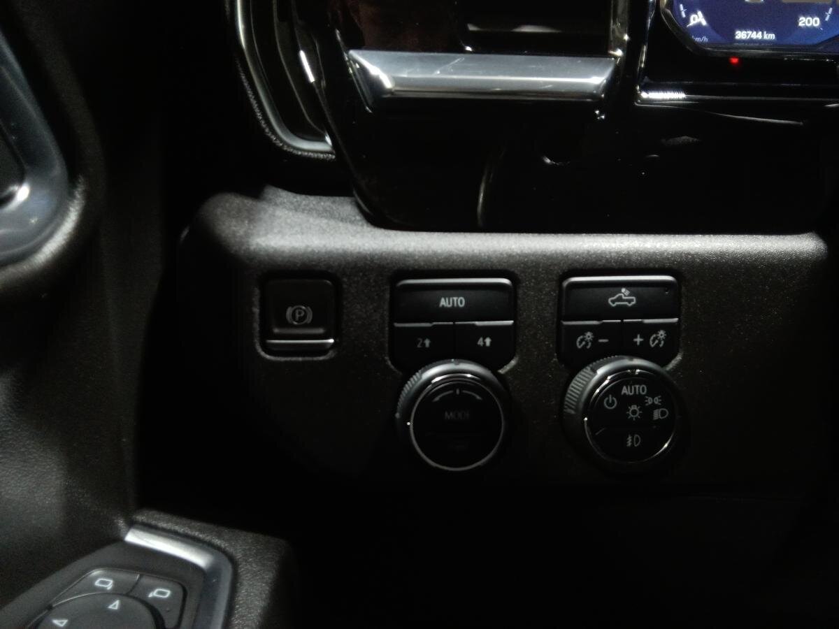 2023 Chevrolet Silverado 1500 - Image 20