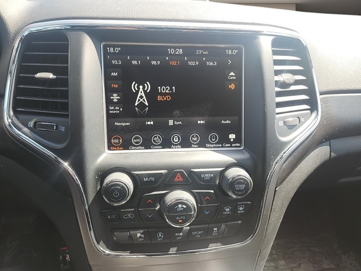 2018 Jeep Grand Cherokee - Image 13