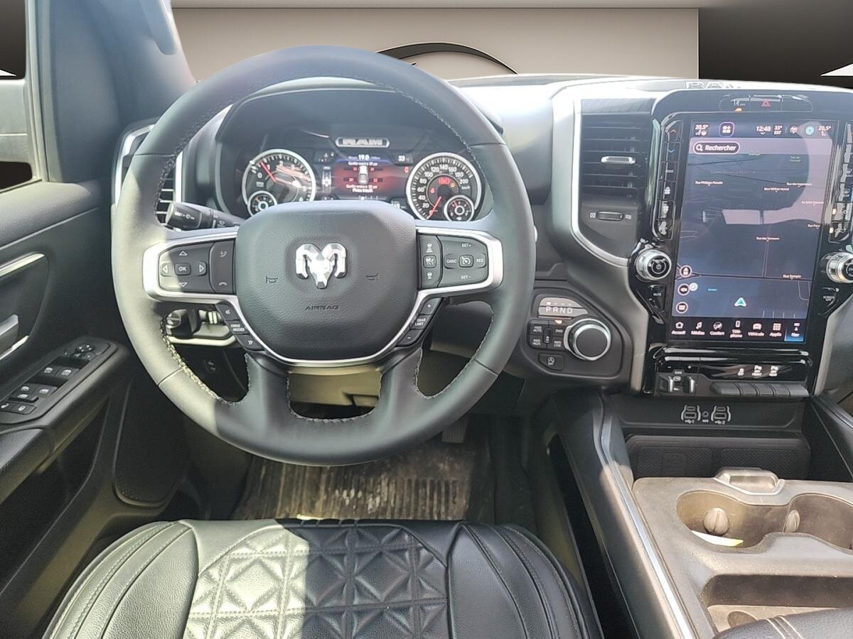 2025 RAM 1500 - Image 7