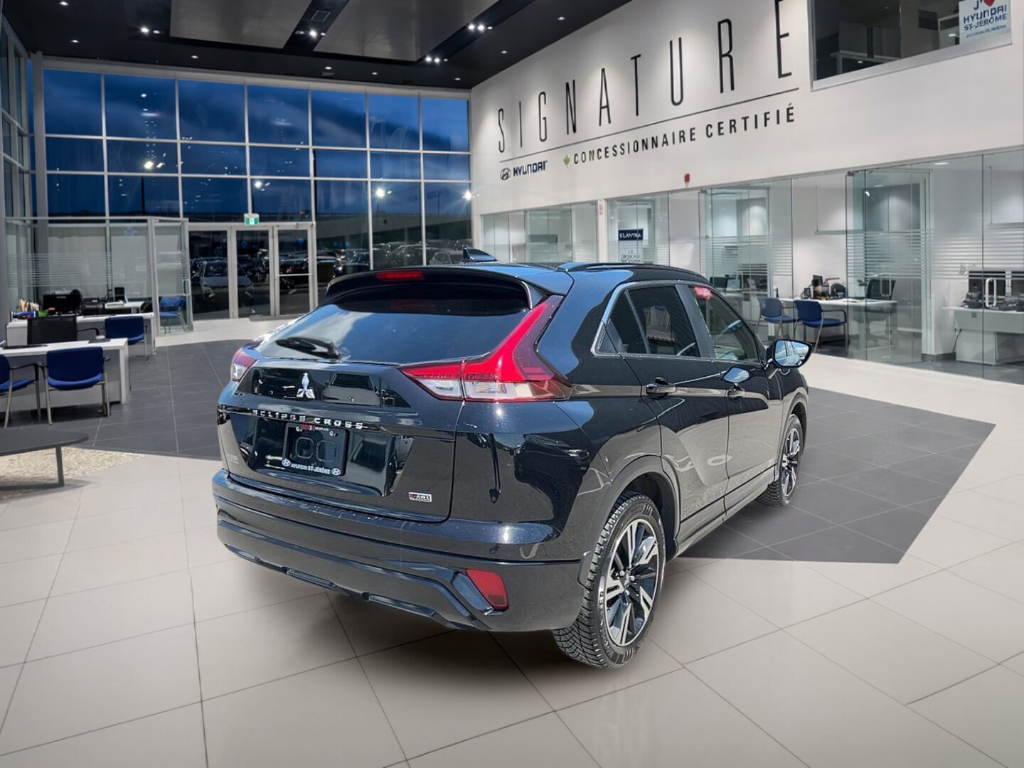 2023 Mitsubishi Eclipse Cross - Image 5