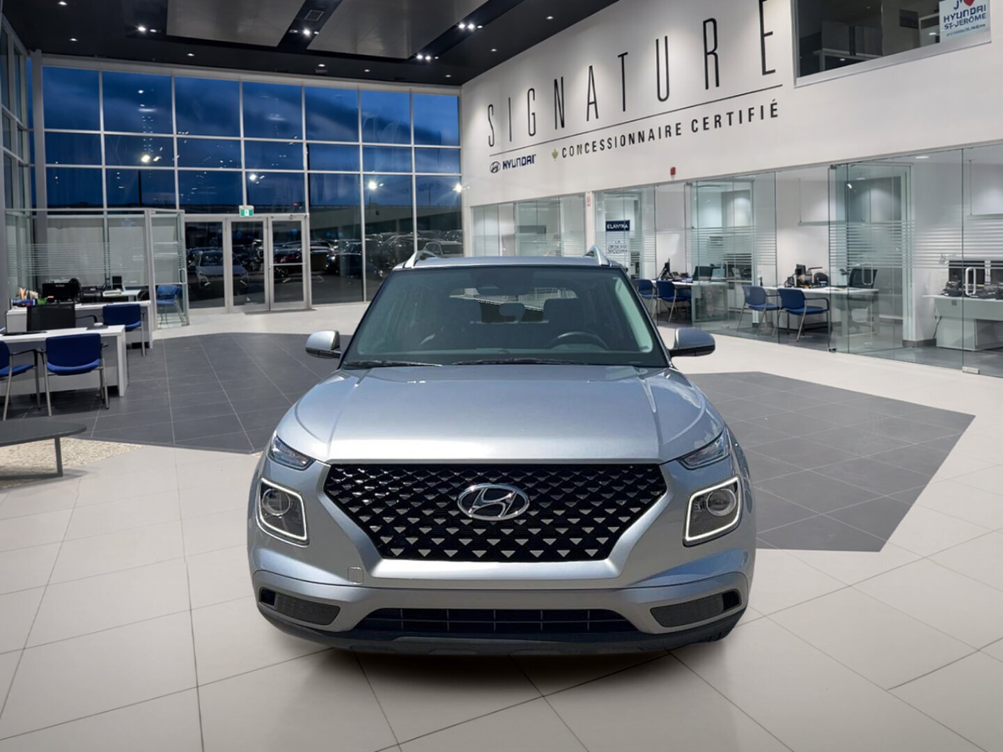 2024 Hyundai Venue - Image 2