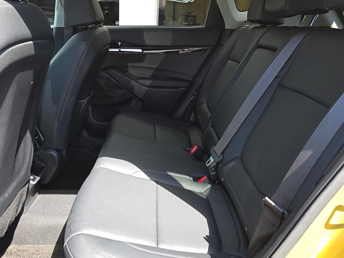 2024 Kia Seltos - Image 19
