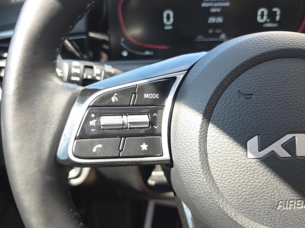 2024 Kia Seltos - Image 30