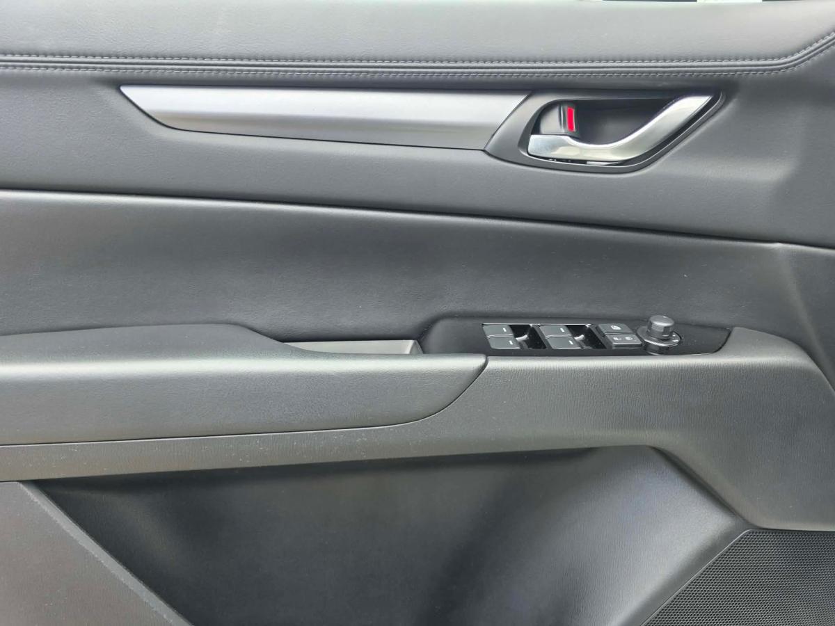 2021 Mazda CX-5 - Image 14