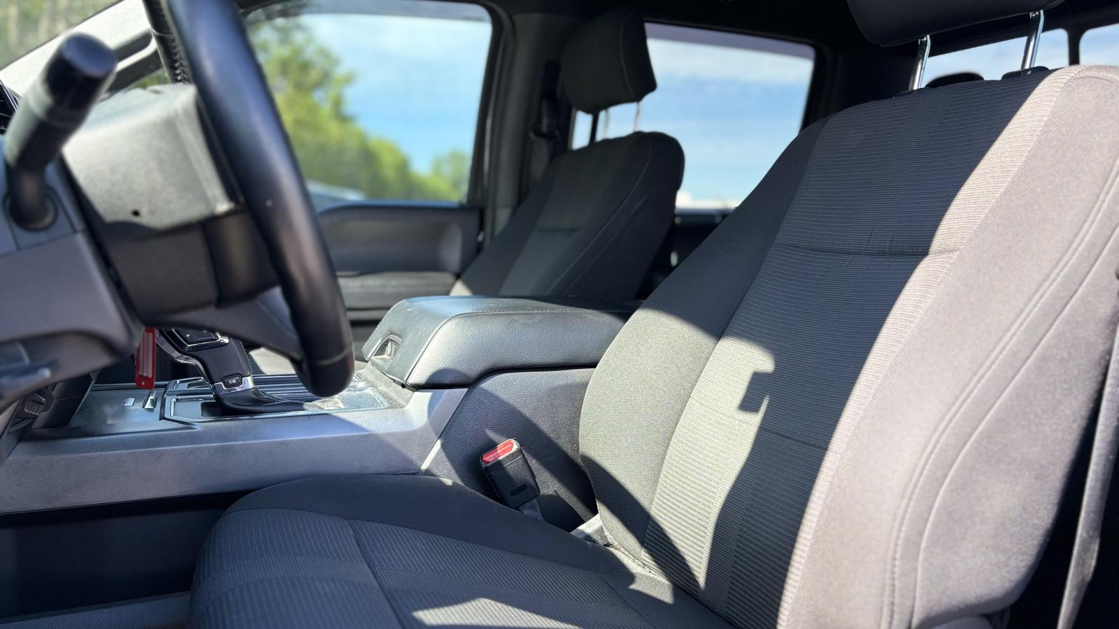 2017 Ford F-150 - Image 13