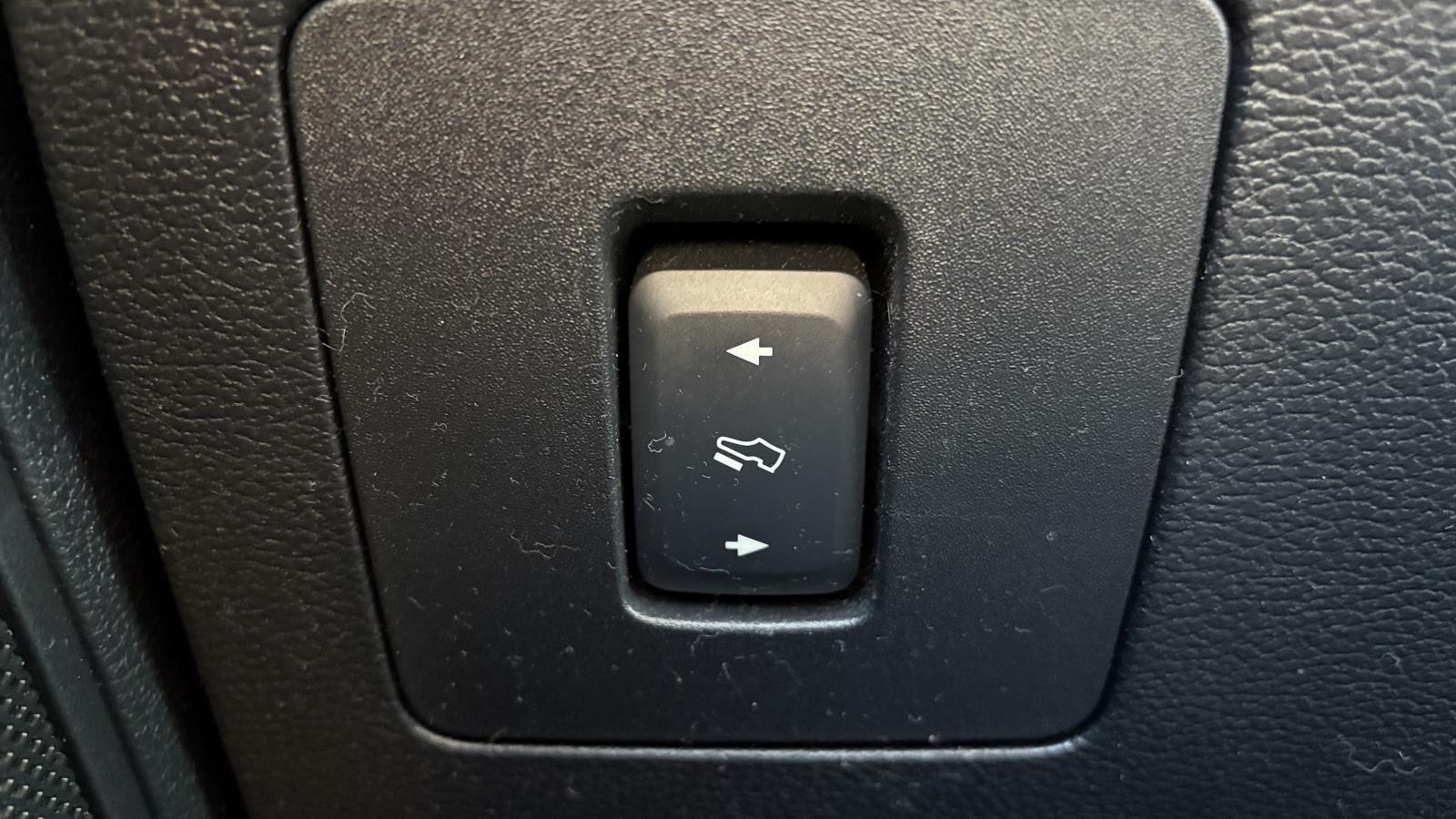 2017 Ford F-150 - Image 16