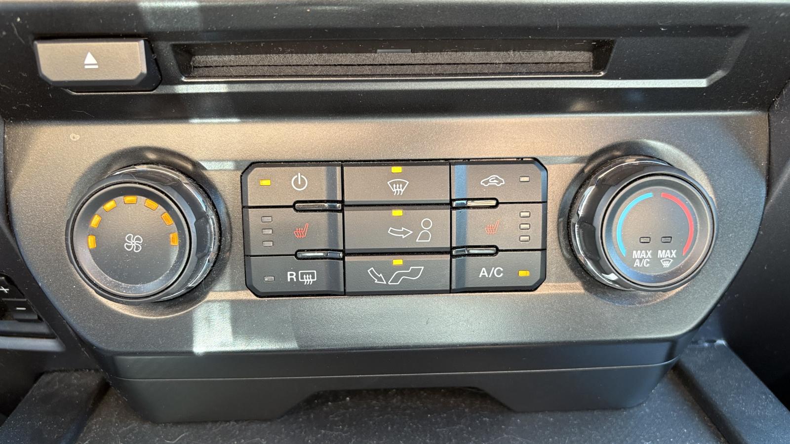 2017 Ford F-150 - Image 27