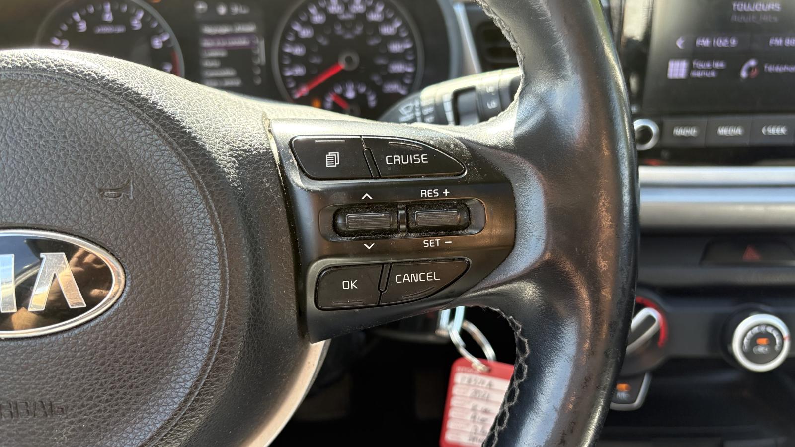 2021 Kia Rio5 - Image 14