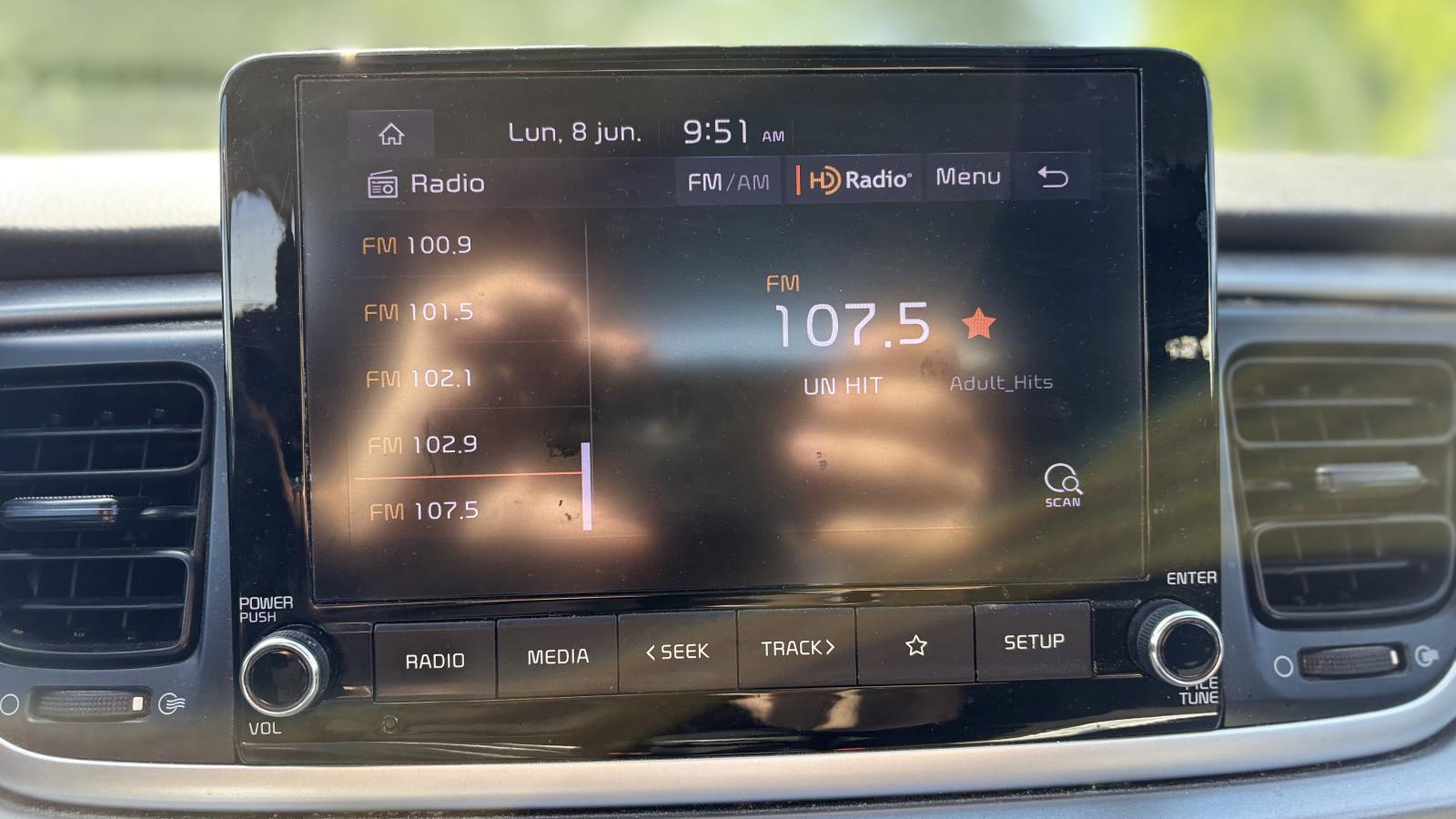 2021 Kia Rio5 - Image 23