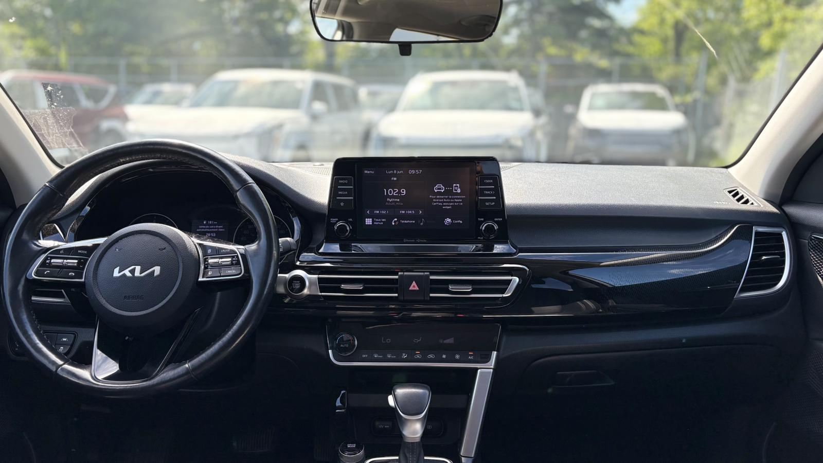 2023 Kia Seltos - Image 7