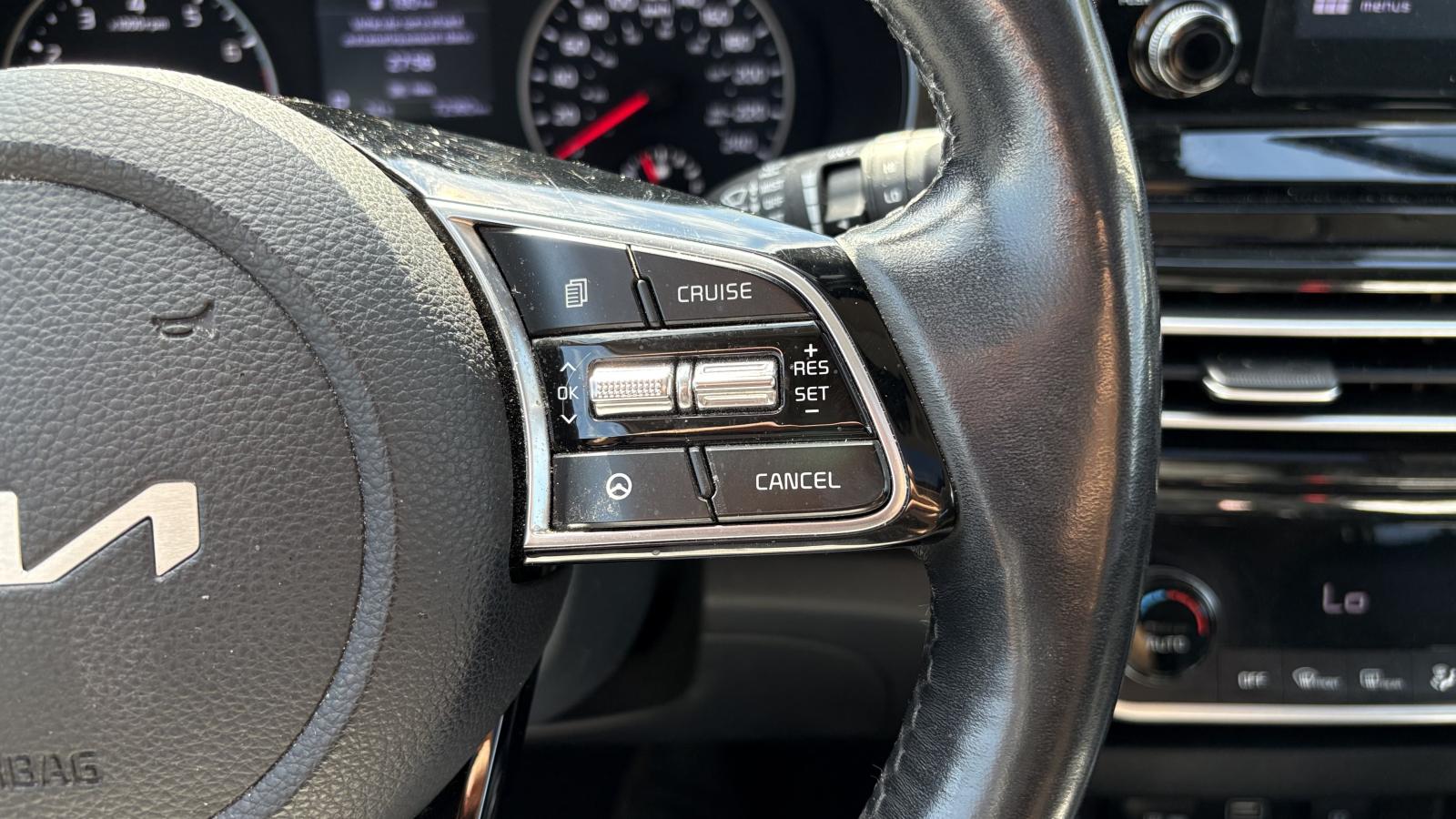 2023 Kia Seltos - Image 17