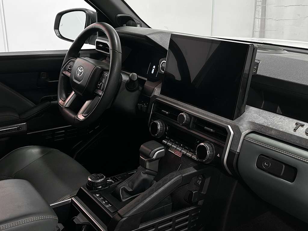 2025 Toyota 4Runner - Image 20