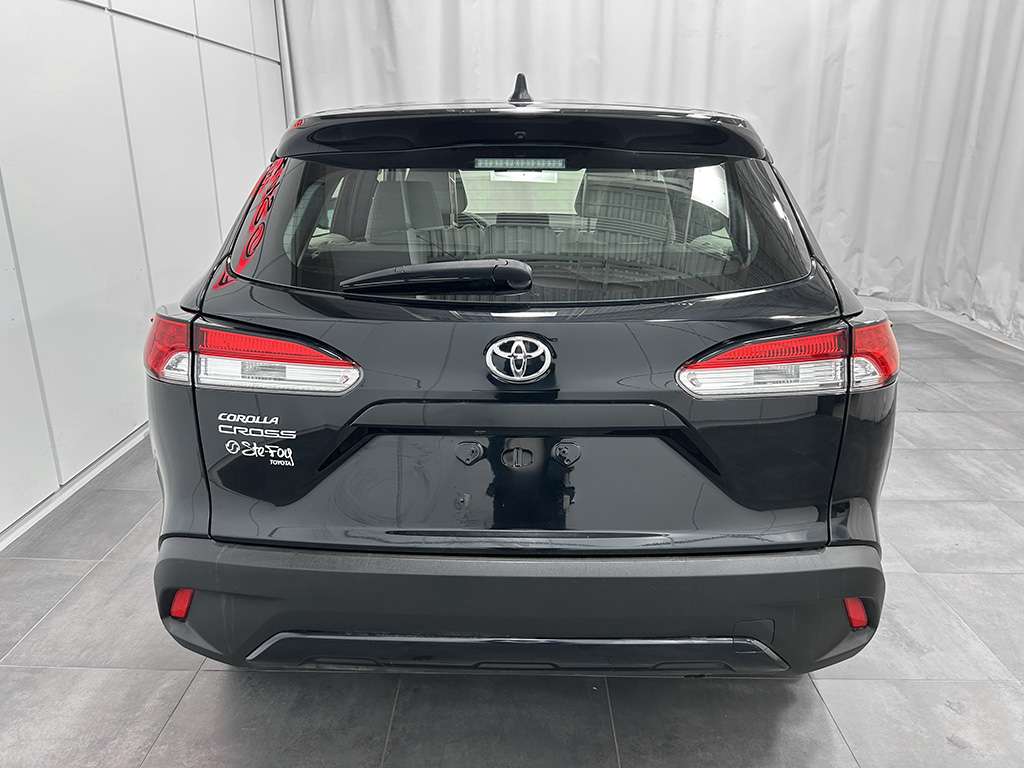 2024 Toyota Corolla Cross - Image 5