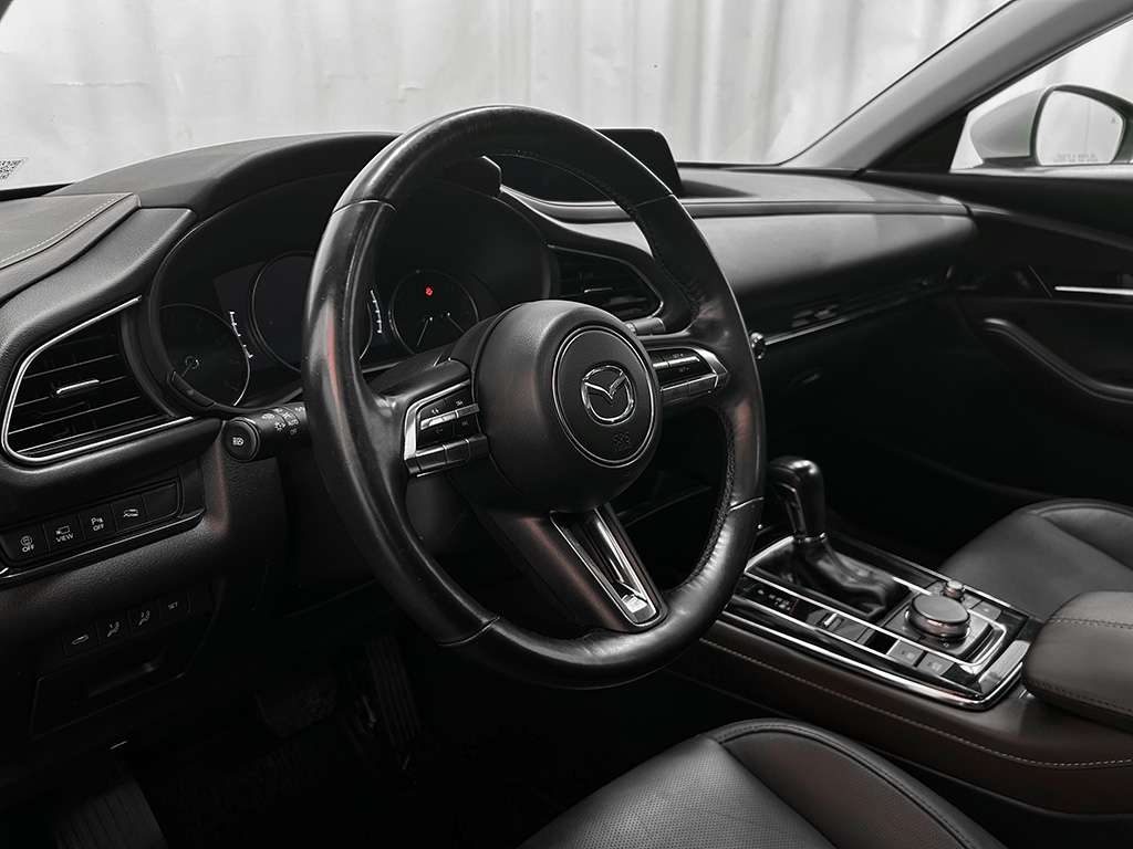 2023 Mazda CX-30 - Image 8