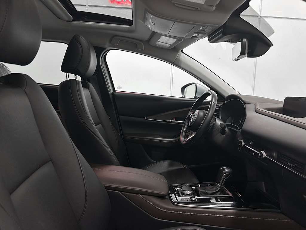 2023 Mazda CX-30 - Image 19