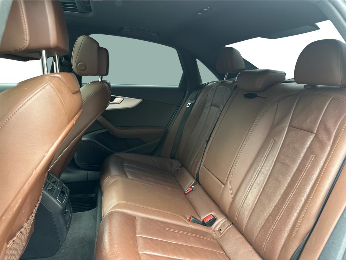 2018 Audi A4 - Image 12