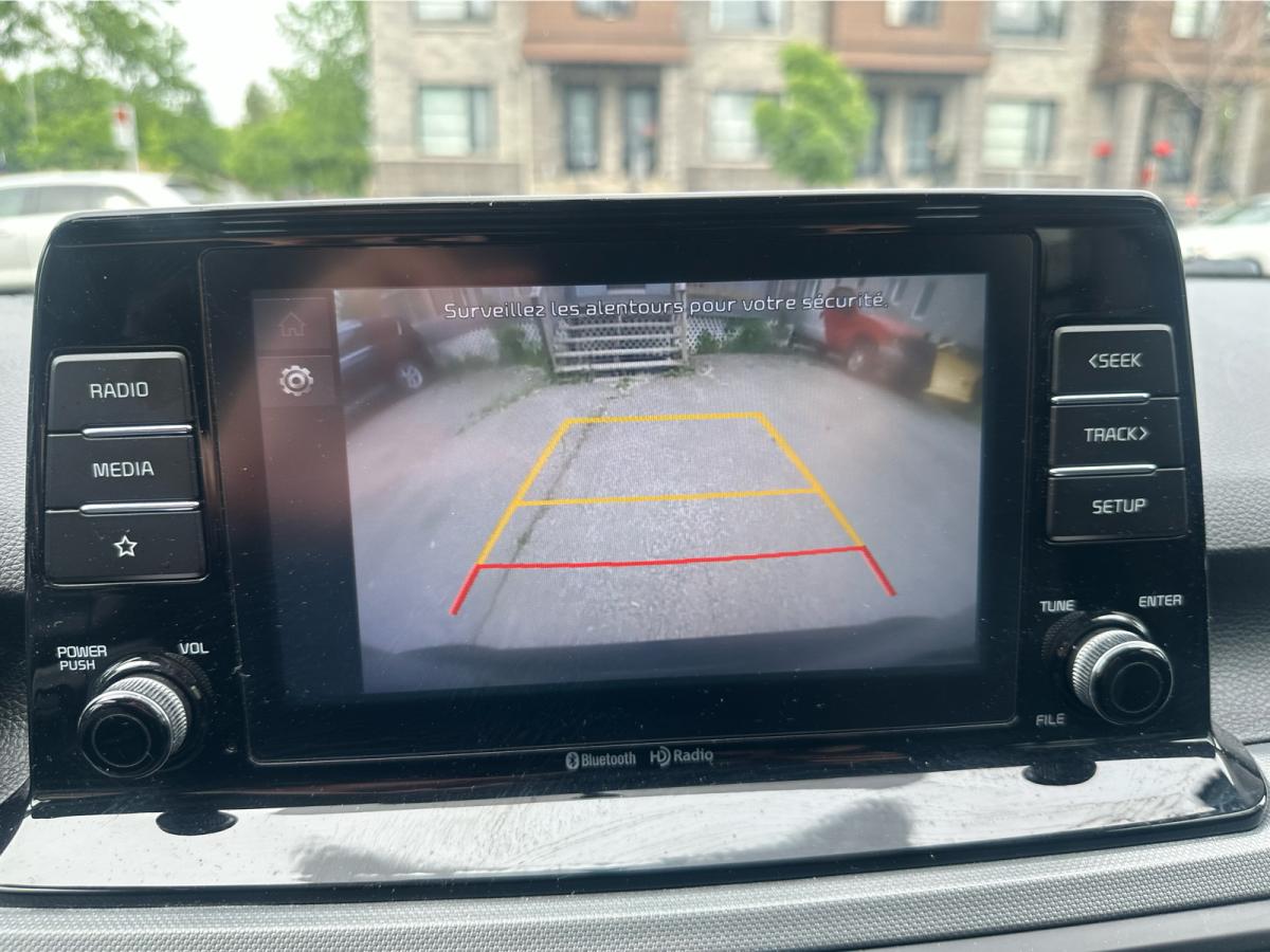 2018 Kia Forte - Image 19