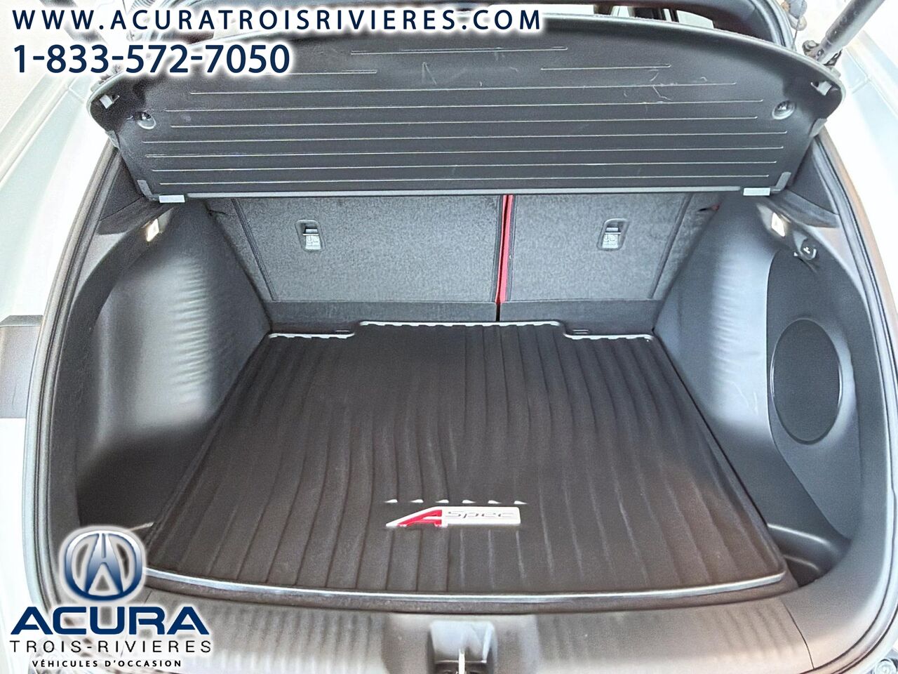 2025 Acura ADX - Image 31