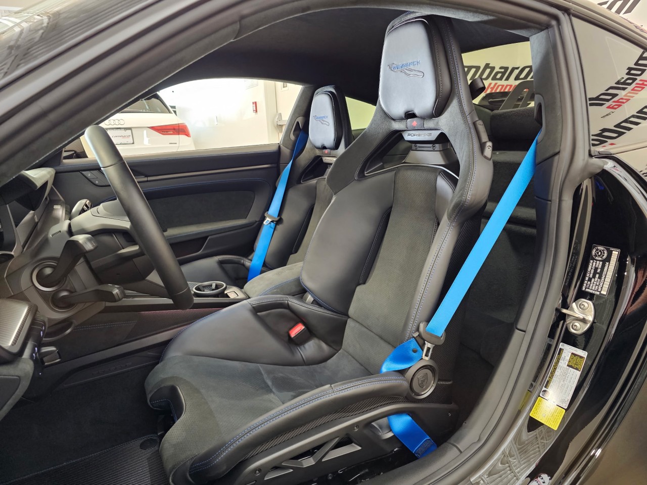 2026 Porsche 911 - Image 25