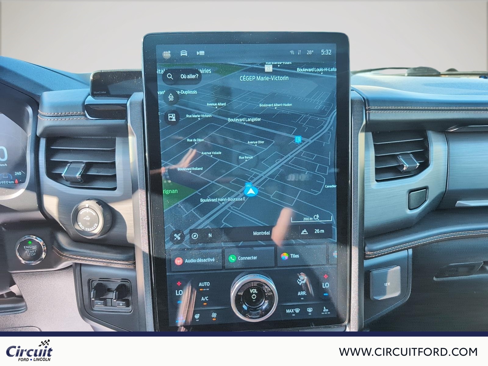 2022 Ford Expedition - Image 18