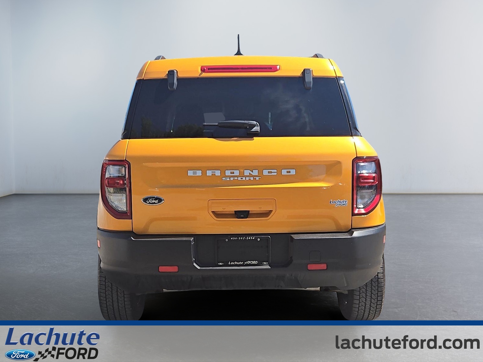 2022 Ford Bronco Sport - Image 4
