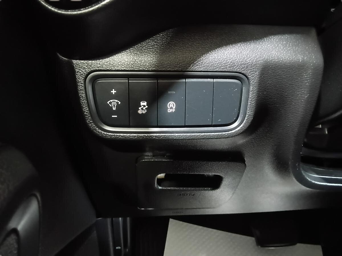 2023 Kia Soul - Image 21