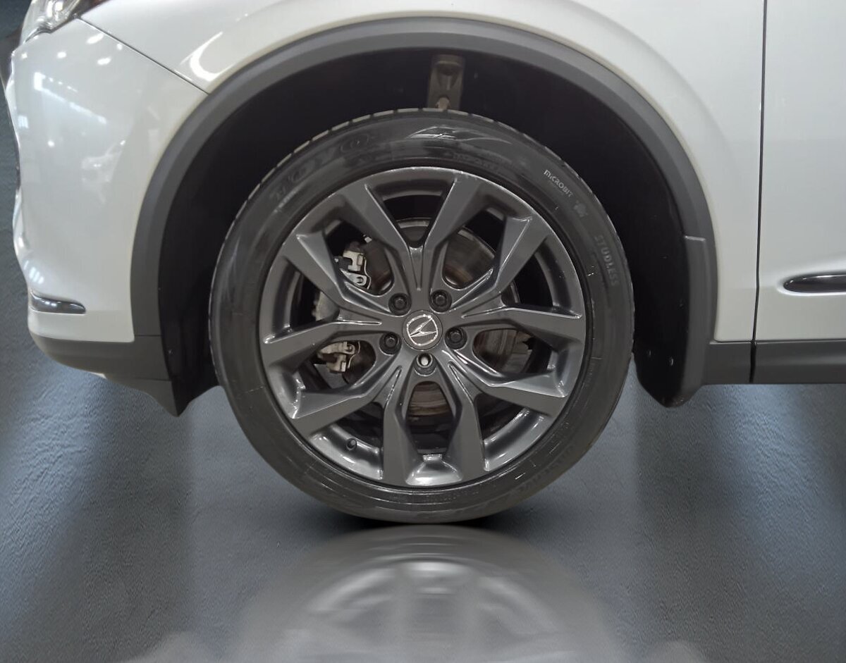 2022 Acura MDX - Image 10