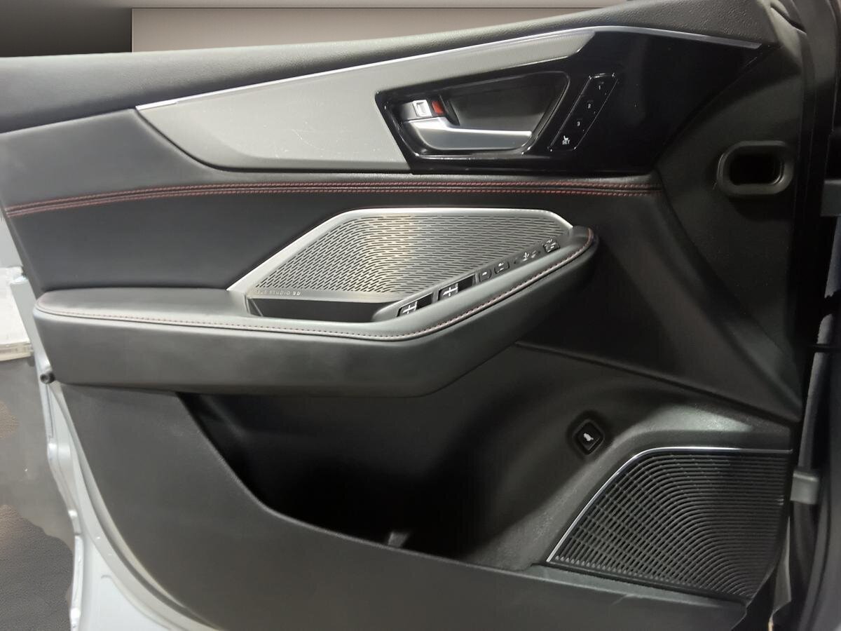 2022 Acura MDX - Image 21