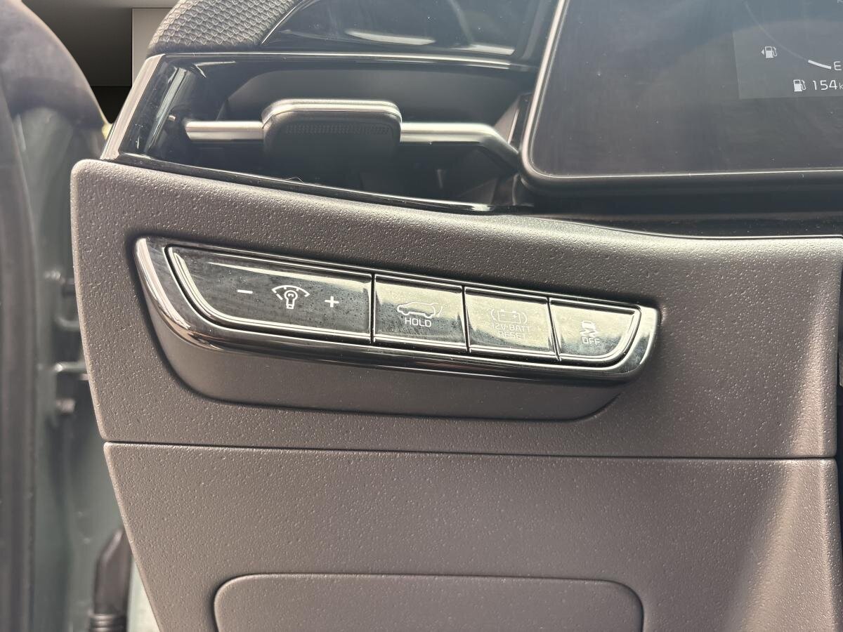 2025 Kia Niro HEV - Image 21