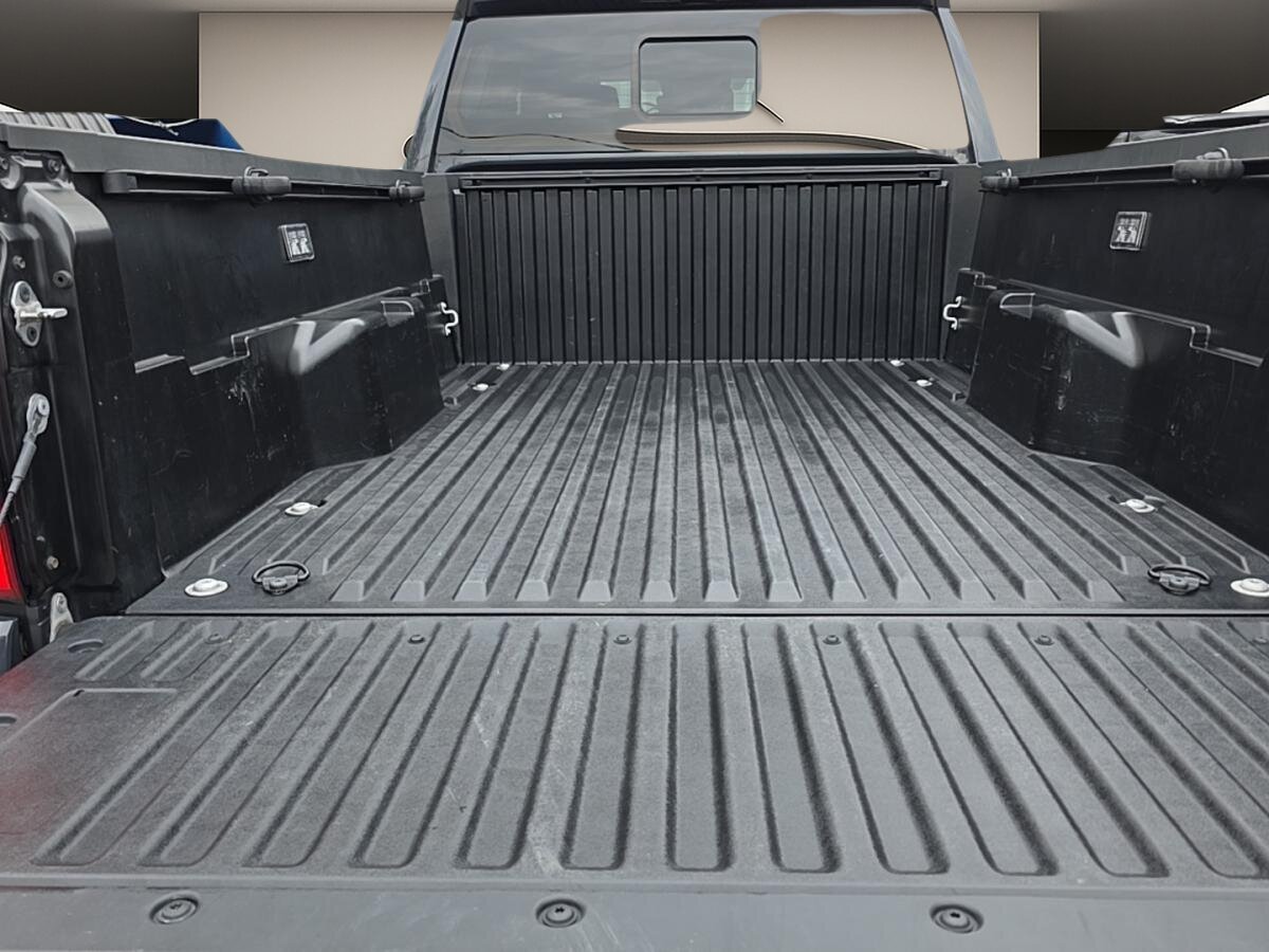 2024 Toyota Tacoma - Image 7