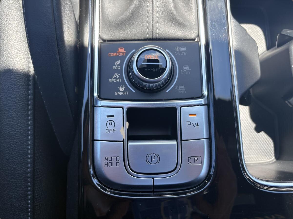 2023 Kia Telluride - Image 21