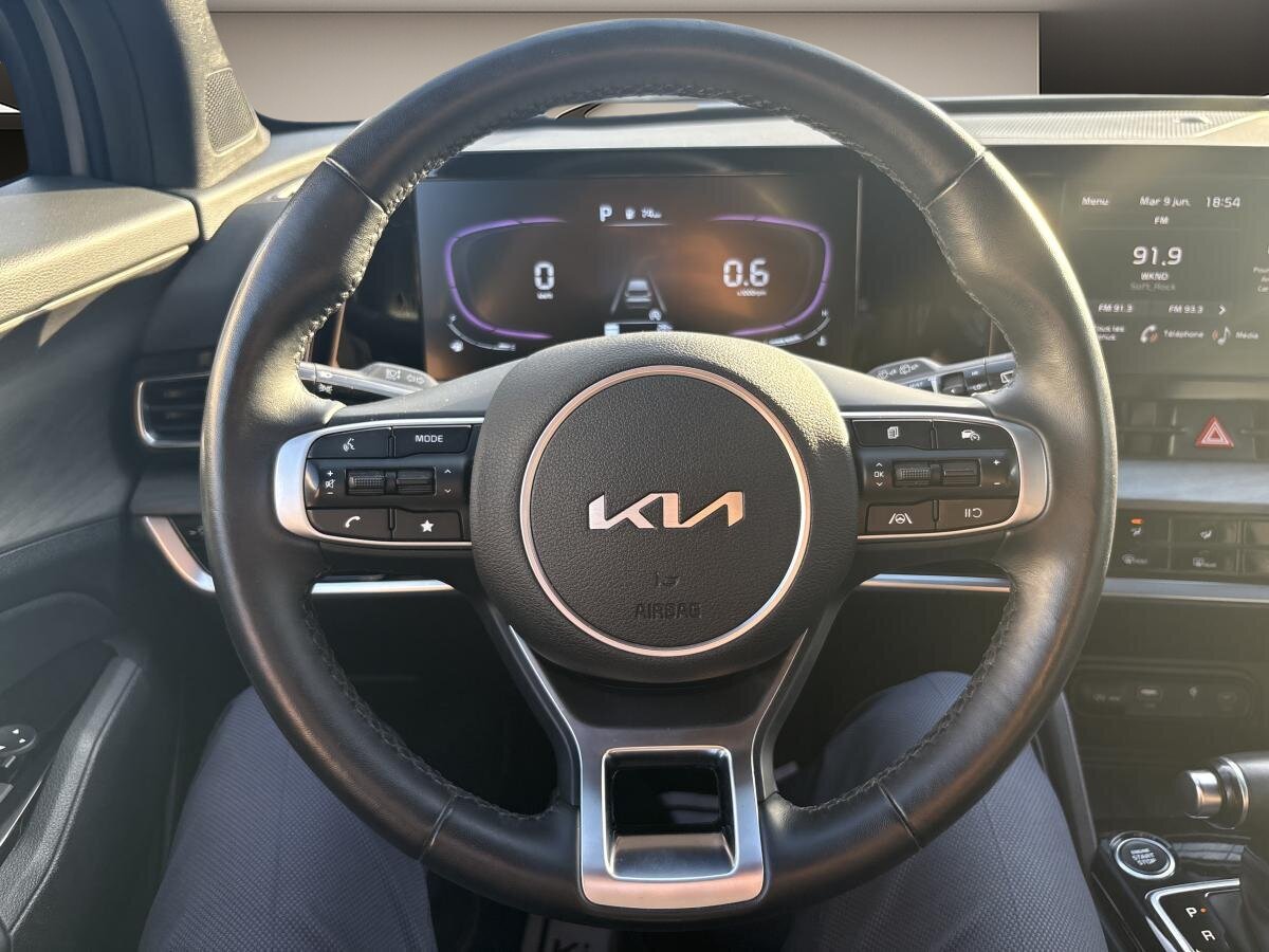 2023 Kia Sportage - Image 15
