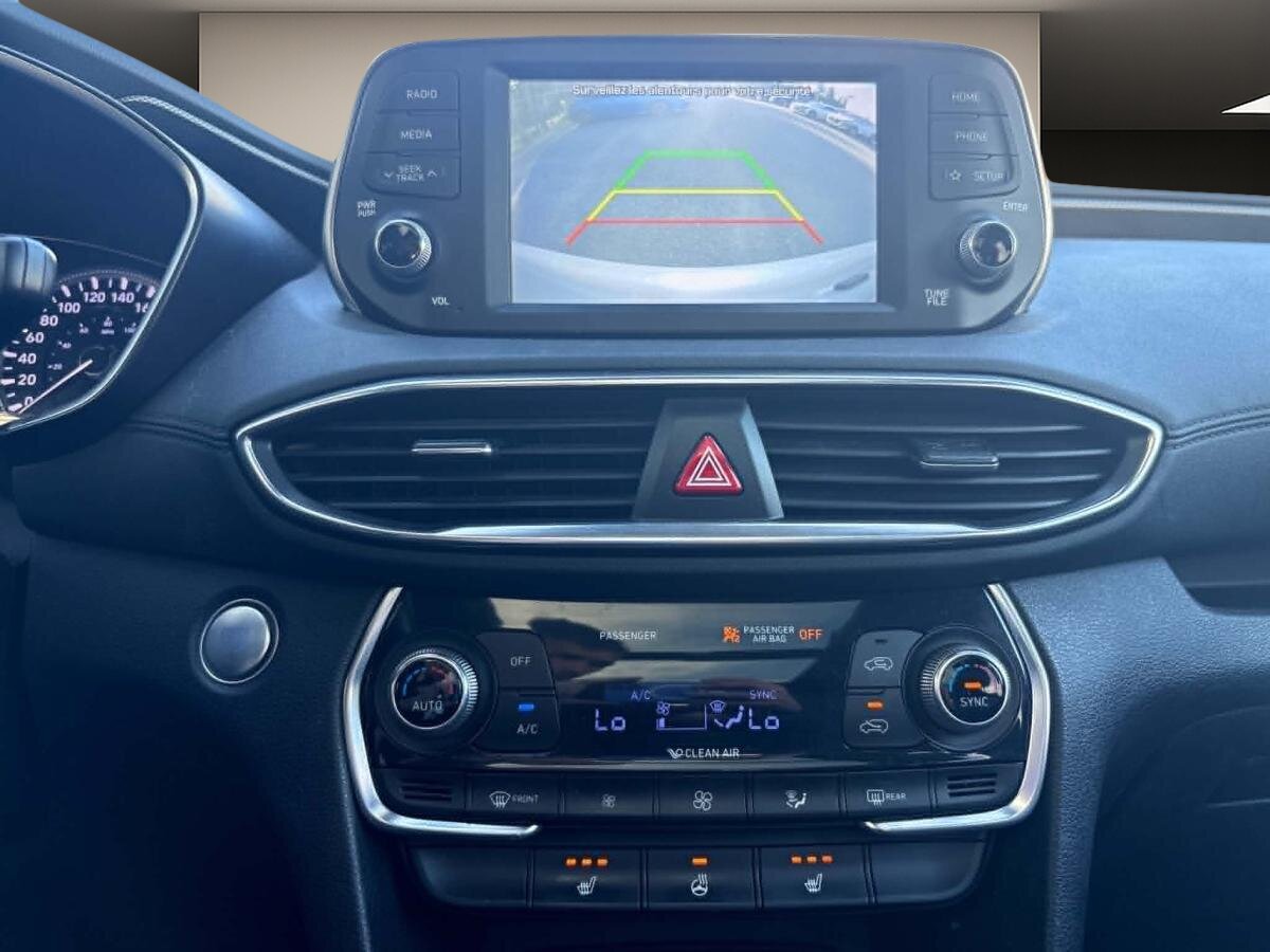 2019 Hyundai Santa Fe - Image 17