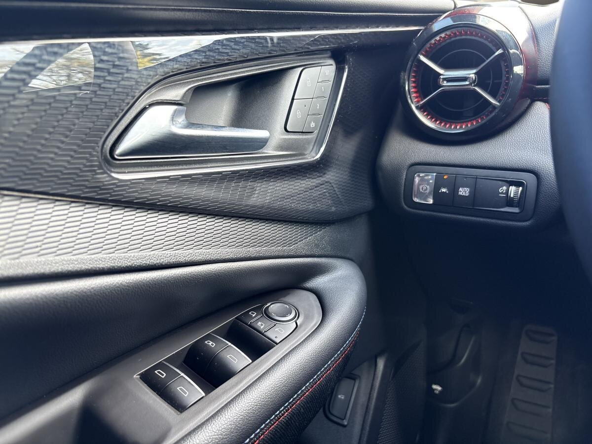 2024 Chevrolet Blazer EV - Image 23
