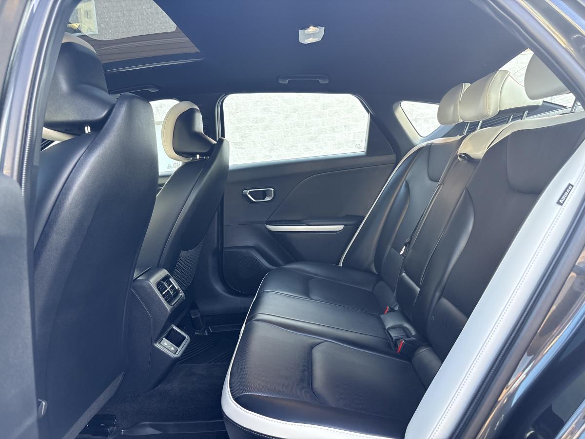 2025 Kia K4 - Image 7